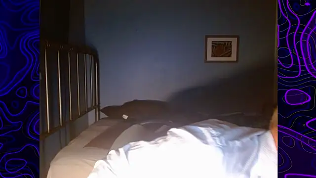 Snapshot of lustylyndon chatting on 10-21-25, 01:12 lustylyndon online show from 10-21-25, 01:12