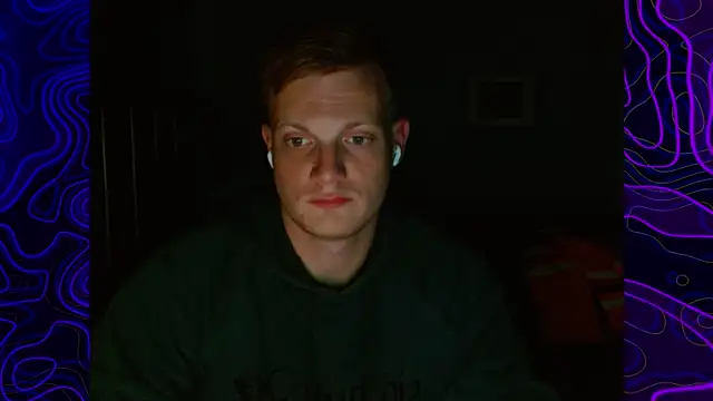 Snapshot of lustylyndon chatting on 10-31-25, 02:45 lustylyndon online show from 10-31-25, 02:45