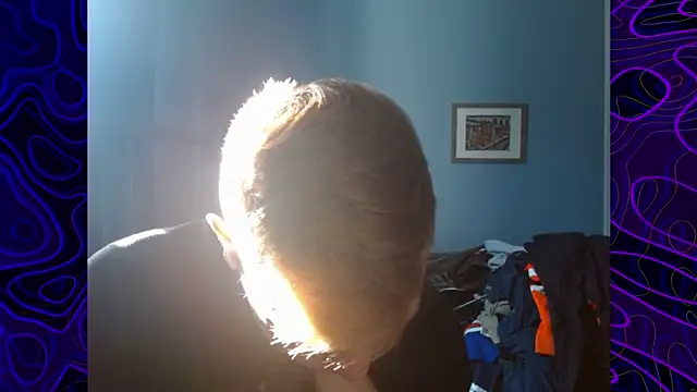 Snapshot of lustylyndon chatting on 11-01-25, 05:04 lustylyndon online show from 11-01-25, 05:04