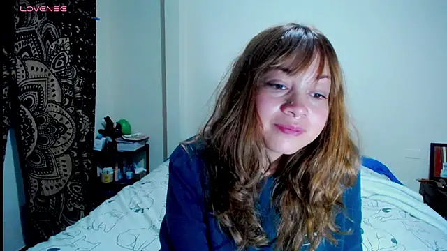 Violet Bosh online show from 11-30-25, 04:33