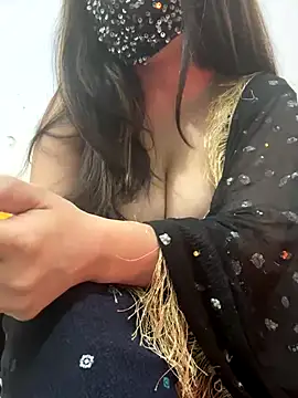 Snapshot of Punjabi_Jaati chatting on 11-21-25, 08:51 Punjabi Jaati online show from 11-21-25, 08:51