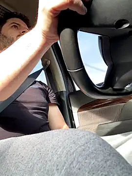 uto857 online show from 11-11-25, 01:00