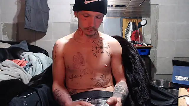 mastertrap online show from 11-17-25, 07:58