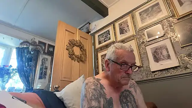 poggles online show from 07-07-26, 02:21