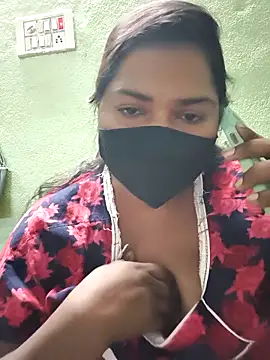 Liyaa 24 online show from 02-16-26, 11:06