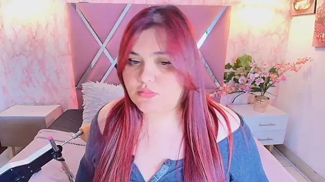 Snapshot of Dolce_pearl chatting on 04-05-26, 02:53 Dolce pearl online show from 04-05-26, 02:53