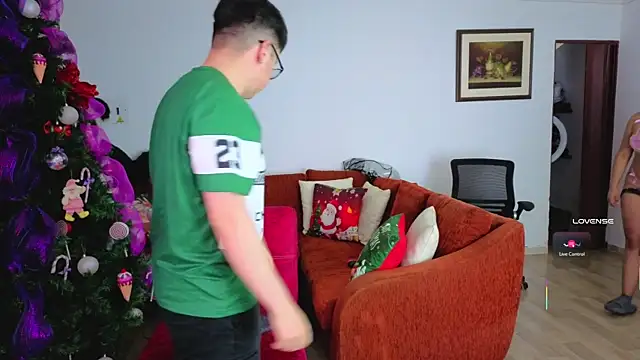 Cleo Ace online show from 12-21-25, 02:02