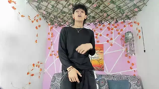 Snapshot of Bastian_boyshot77 chatting on 12-16-25, 01:49 Bastian boyshot77 online show from 12-16-25, 01:49