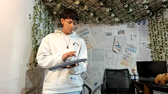 Snapshot of Bastian_boyshot77 chatting on 07-19-26, 01:04 Bastian boyshot77 online show from 07-19-26, 01:04