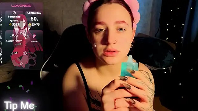 Mini Lady1 online show from 03-13-26, 09:38