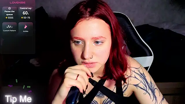Snapshot of Mini_Lady1 chatting on 07-07-26, 07:07 Mini Lady1 online show from 07-07-26, 07:07
