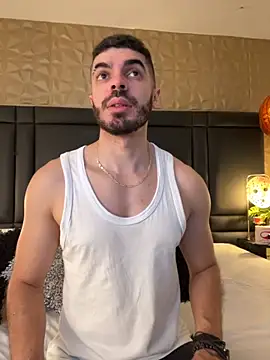 AxelThompson  online show from 10-30-25, 11:22