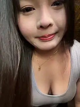 chenyu0308 online show from 09-15-25, 04:23