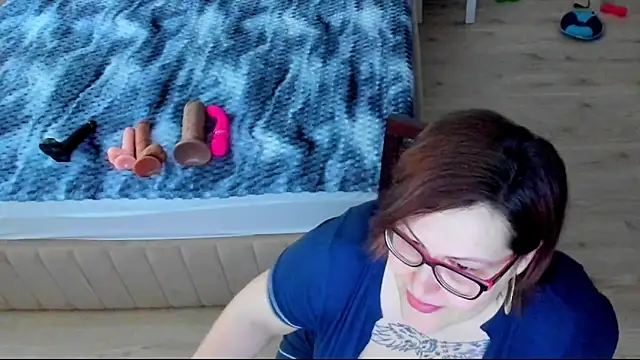 Snapshot of Squirt_Kimm chatting on 05-07-26, 03:17 Squirt Kimm online show from 05-07-26, 03:17