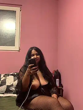 Melissa10 online show from 11-12-25, 01:17