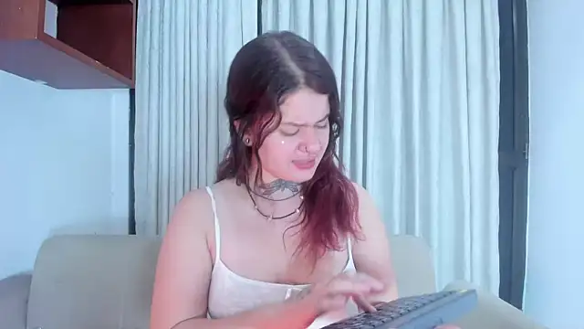 RosalineGrey online show from 11-14-25, 05:39