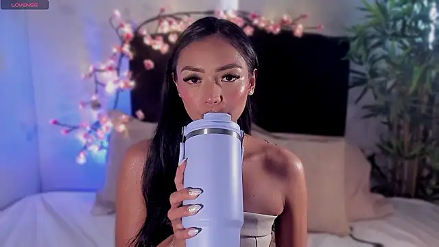 im-isabella online show from 02-27-26, 07:58