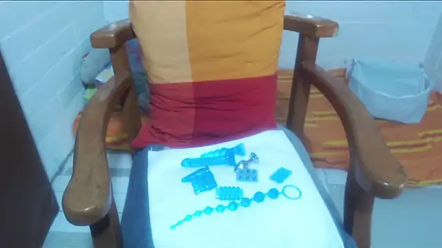 rose-crystal online show from 02-05-26, 09:19