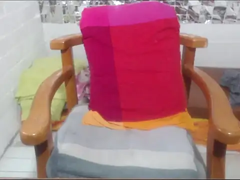 rose-crystal online show from 02-16-26, 11:01