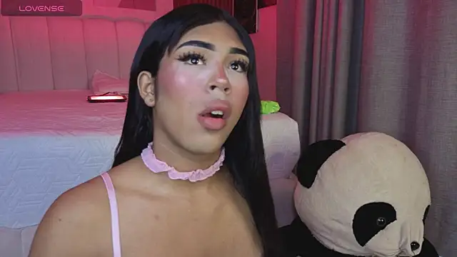 Snapshot of Im_perla_ chatting on 11-29-25, 10:13 Im perla online show from 11-29-25, 10:13