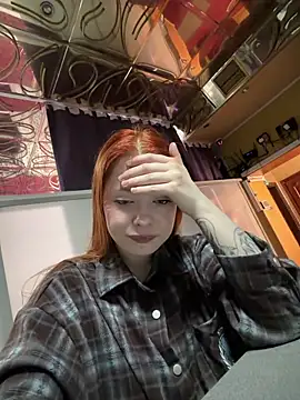Snapshot of Dari_Toy_ chatting on 06-16-26, 01:30 Dari Toy online show from 06-16-26, 01:30