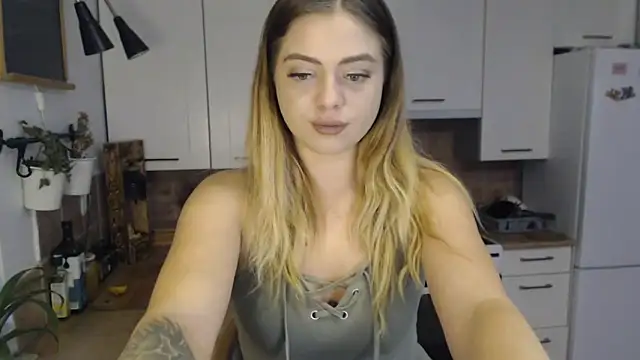 BuffyxLUST online show from 11-11-25, 10:26