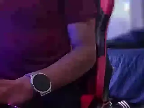 TUPtitaHot online show from 01-17-26, 04:39