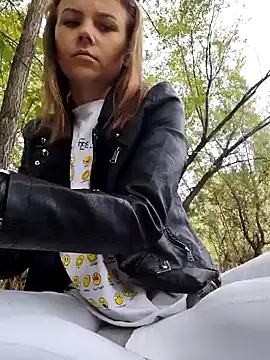 YOURLIKAA online show from 09-22-25, 03:30