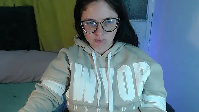 KrystalAdams online show from 01-15-26, 01:48