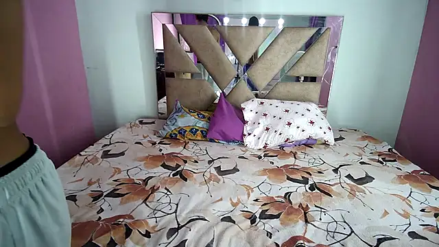 Snapshot of 777_camilo chatting on 02-11-26, 01:32 777 camilo online show from 02-11-26, 01:32