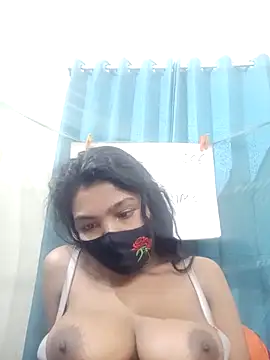 Snapshot of Tamanna490 chatting on 03-21-26, 04:32 Tamanna490 online show from 03-21-26, 04:32