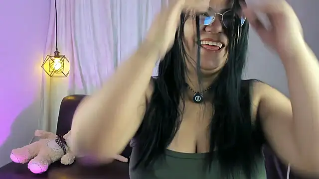 Snapshot of sofia_sorceress5 chatting on 05-29-26, 11:08 sofia sorceress5 online show from 05-29-26, 11:08