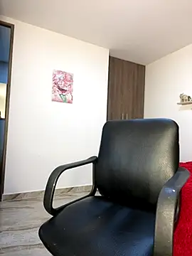 Snapshot of Vaneza_G1 chatting on 09-09-25, 01:38 Vaneza G1 online show from 09-09-25, 01:38