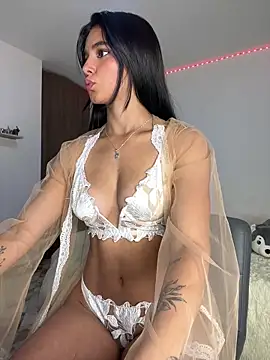 Vaneza G1 online show from 05-23-26, 03:45