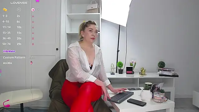 Anna glamlovely online show from 01-17-26, 07:35