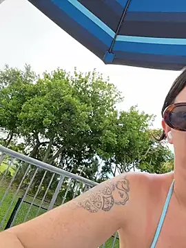 Snapshot of sweetsirenn chatting on 07-16-26, 03:18 sweetsirenn online show from 07-16-26, 03:18