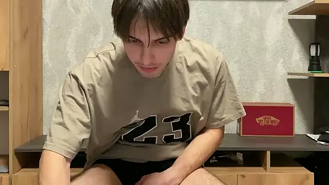 Snapshot of elliot_scott chatting on 12-13-25, 09:53 elliot scott online show from 12-13-25, 09:53