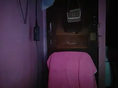 kassy09 online show from 04-12-26, 06:13