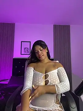 ashlycarteer online show from 11-12-25, 07:13