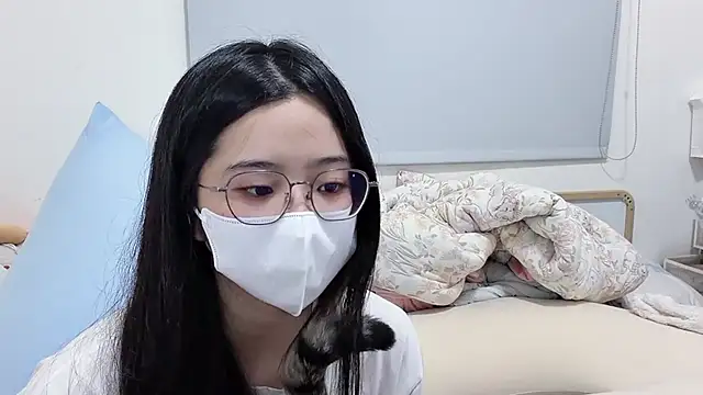 Snapshot of LHeart chatting on 06-08-26, 01:55 LHeart online show from 06-08-26, 01:55
