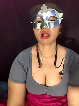 Snapshot of sesiteluguammayi chatting on 09-24-25, 12:14 sesiteluguammayi online show from 09-24-25, 12:14