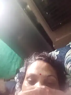 Snapshot of SHWETA1180 chatting on 11-12-25, 05:57 SHWETA1180 online show from 11-12-25, 05:57