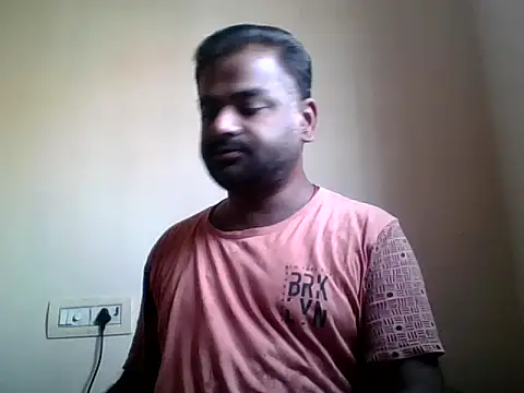 sree4143 online show from 09-15-25, 05:40