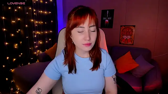 deboramoore online show from 10-05-25, 02:21