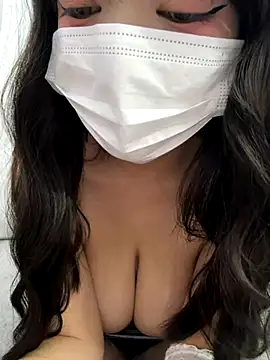 cute-yay online show from 10-30-25, 03:19