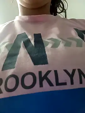 Fox Roxxan online show from 10-03-25, 05:48