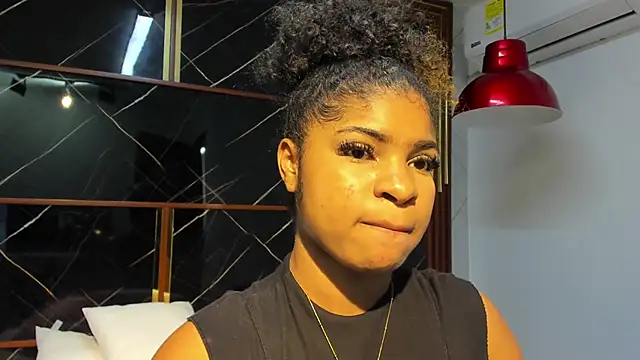 Snapshot of HannyThompson chatting on 10-23-25, 12:15 HannyThompson online show from 10-23-25, 12:15