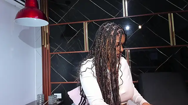 HannyThompson online show from 01-09-26, 12:30