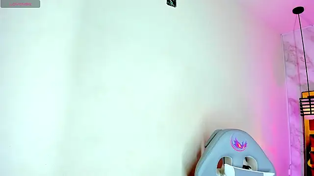 Luciifeer  online show from 11-06-25, 06:42