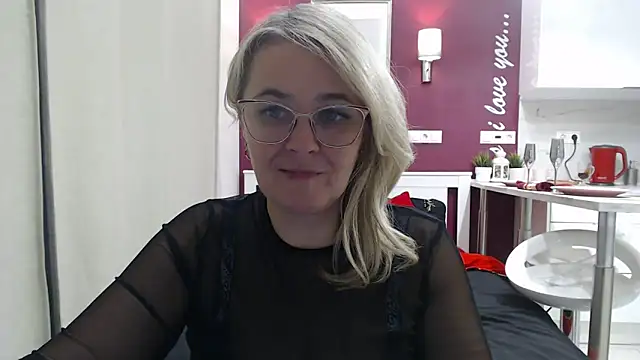 EleanoraDream online show from 03-08-26, 02:04